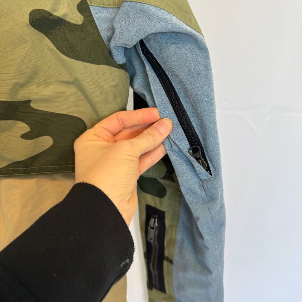 L.A.M.B x Burton Riff Parka Camo Snowboard Jacket Size XS - Picture 9 of 13